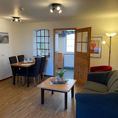 Дом отдыха Ferienbauernhof Liesenberg Foersterhaus Buschwindroeschen