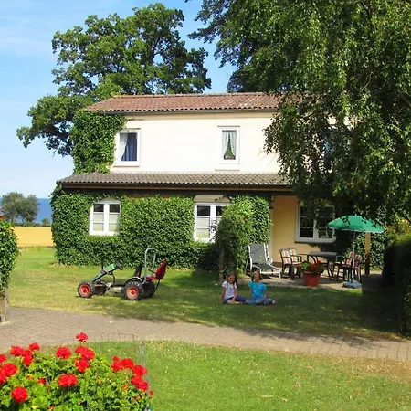 Ferienbauernhof Liesenberg Foersterhaus Buschwindroeschen Holiday home Fehmarn