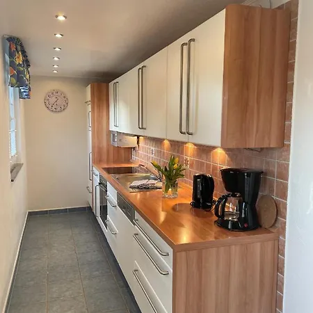 Ferienbauernhof Liesenberg Foersterhaus Buschwindroeschen * Fehmarn