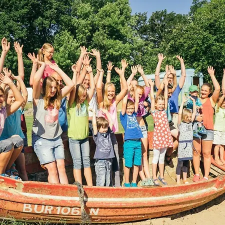 Дом отдыха Ferienbauernhof Liesenberg Foersterhaus Buschwindroeschen *