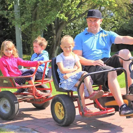 Ferienbauernhof Liesenberg Foersterhaus Buschwindroeschen * Fehmarn