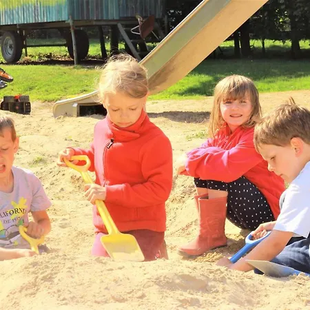 Ferienbauernhof Liesenberg Foersterhaus Buschwindroeschen Дом отдыха Фемарн