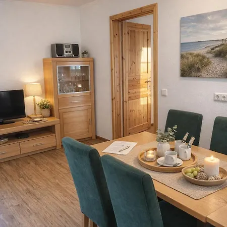 Tatil Evi Ferienbauernhof Liesenberg Foersterhaus Buschwindroeschen *